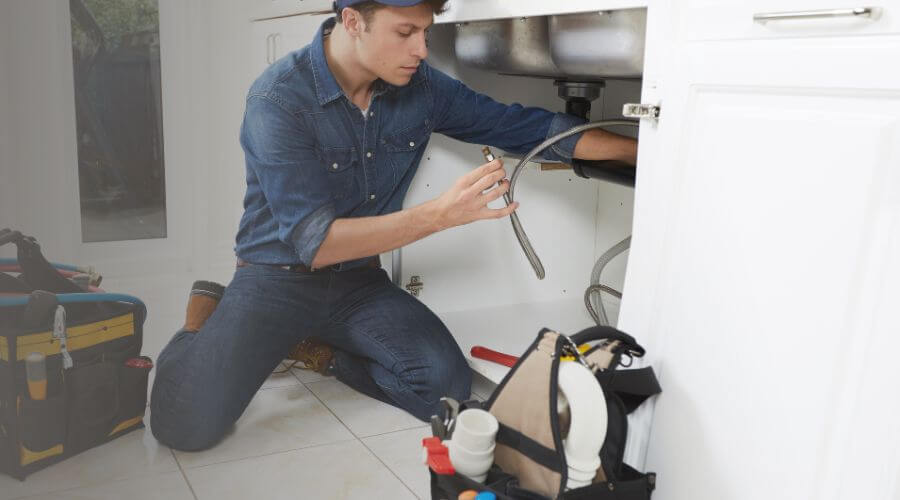 Expert burst pipe repair services in Decatur, IN